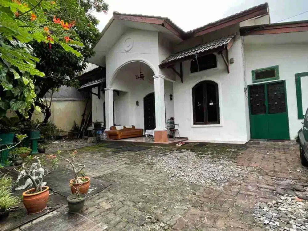 Dijual Rumah Bagus Terawat Di Mampang Prapatan