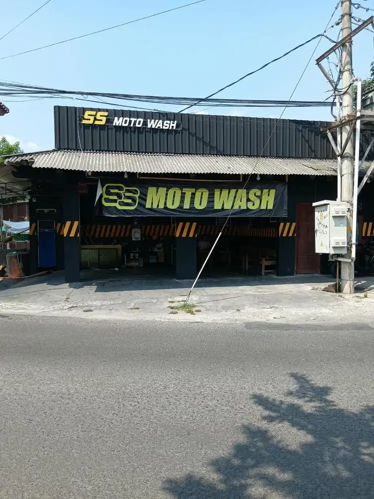 Operator motorwash