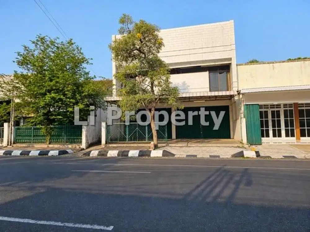 MH.Thamrin, Tengah Kota, lebar 10 meter, dekat Paragon Mall, Semarang