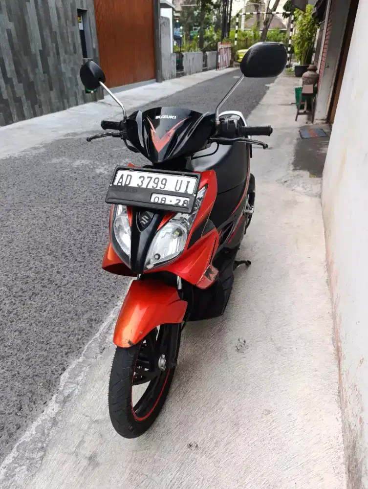 Suzuki sky wave