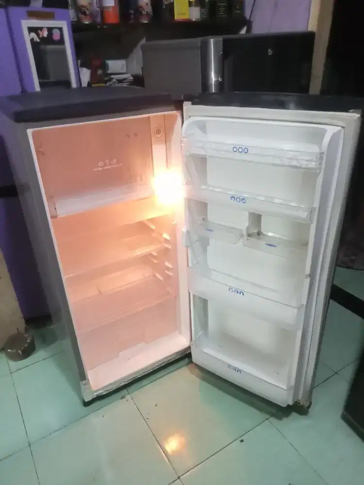 LG 1 pintu freser jumbo normal beku