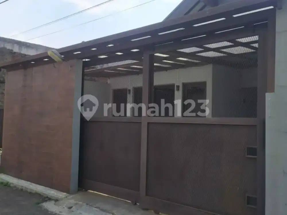 Rumah dijual turangga komplek salendro dekat mayapada