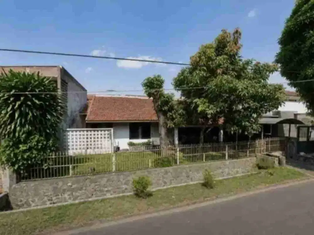Murah Dijual Rumah  Hitung Tanah Lokasi premium Turangga Buahbatu Dekat Martanegara Jarang Ada