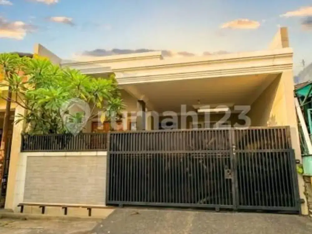 Rumah Bagus Siap Huni di Buah Batu Bandung