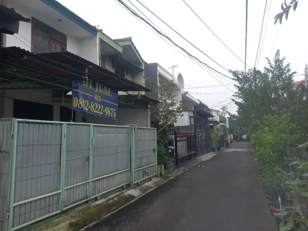 Dijual Rumah 2,5 Lantai Duren Sawit Jakarta Timur (Nego)