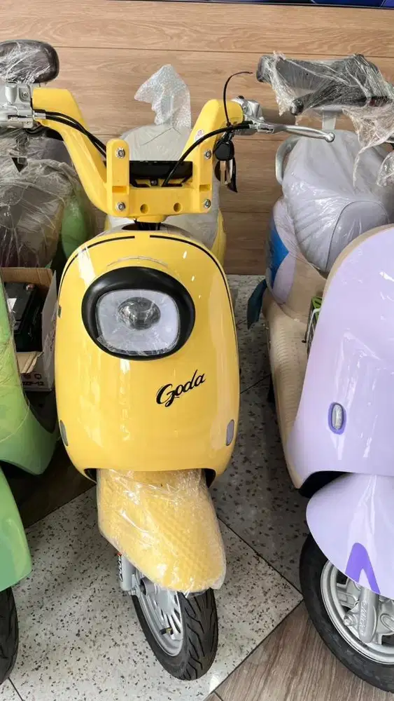 SEPEDA LISTRIK GODA LEMON