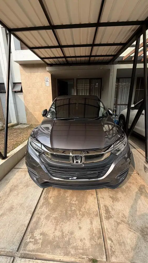 Dijual cepat HRV Tipe RU1 E+ 2019 pemakaian pribadi mulus