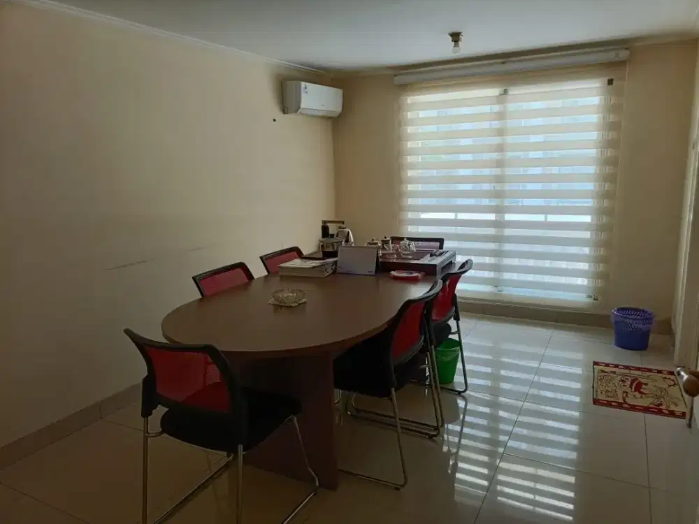 DIJUAL RUMAH GARDEN HOUSE DI PIK 1!