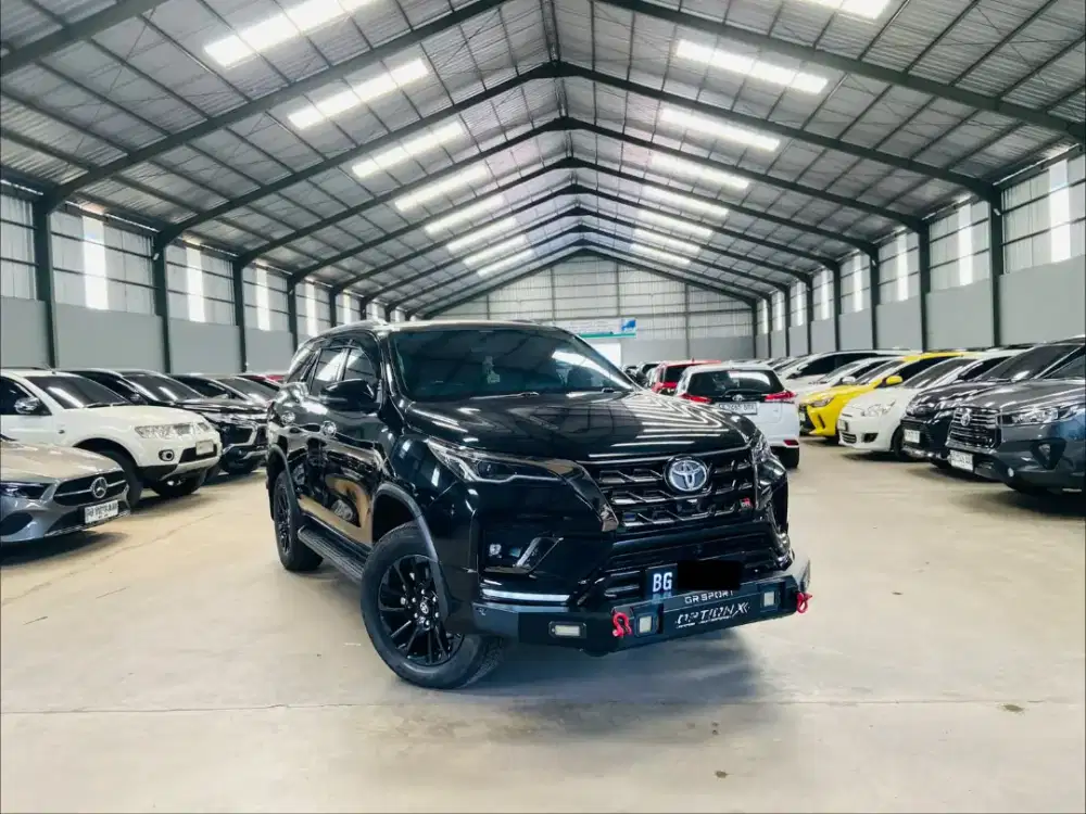 Toyota Fortuner 2.8 GR Sport 2022 / 2023 AT Matic, Sangat terawat