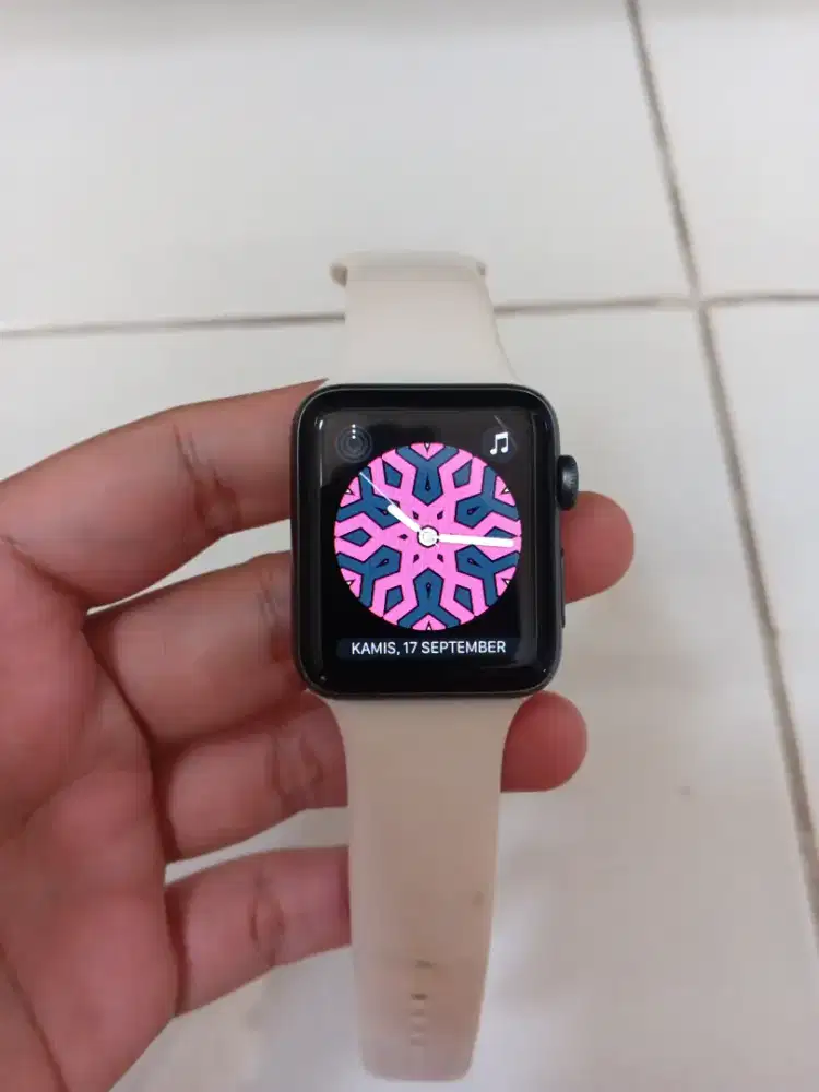 Apple Watch Series 2 42mm Space Grey