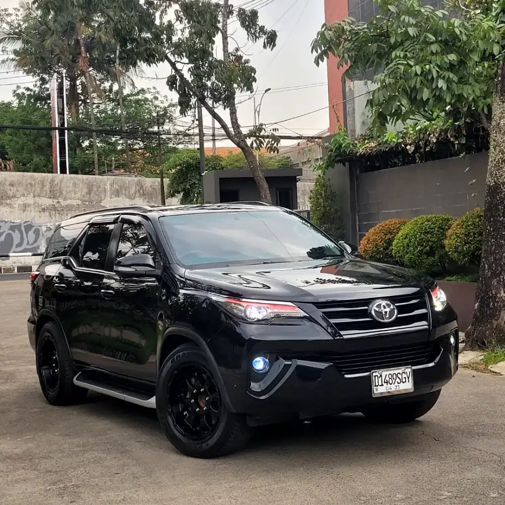 Fortuner VRZ Diesel AT 2017
