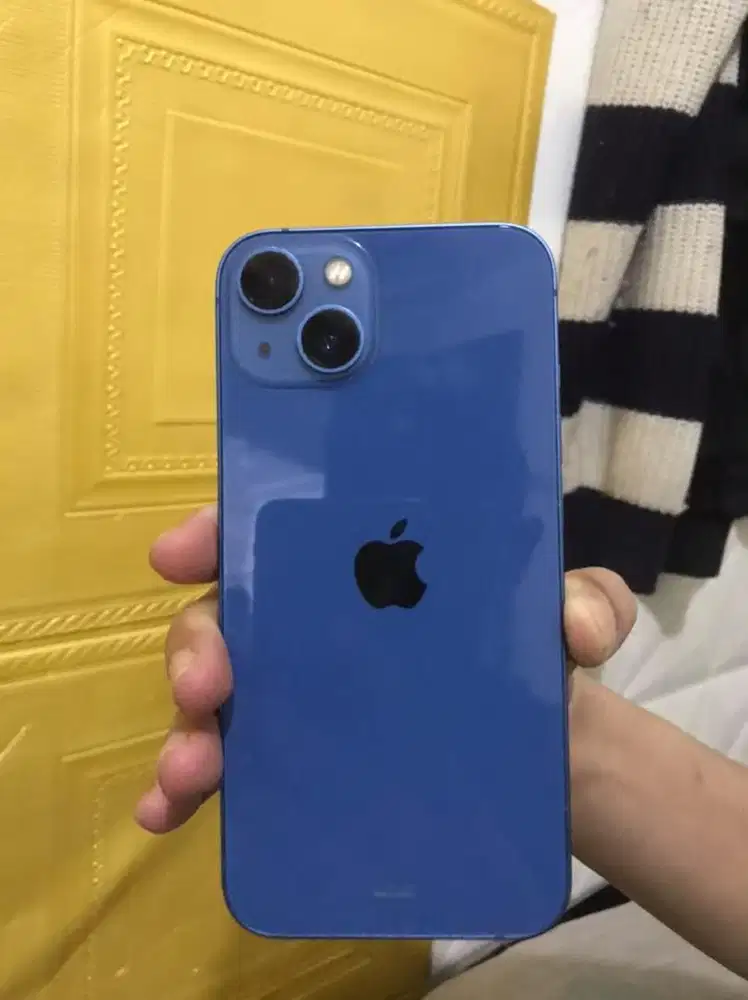 ip 13 basic 128 gb warna blue ibox sinyal permanen