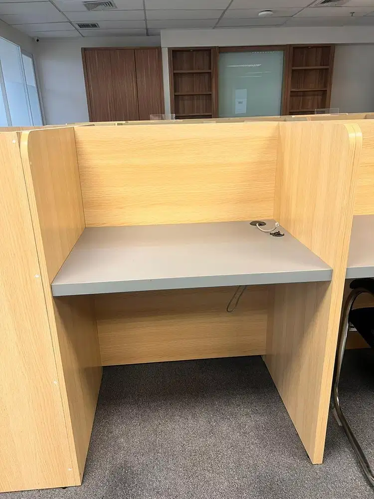 DIJUAL SECEPATNYA Meja Desk Call