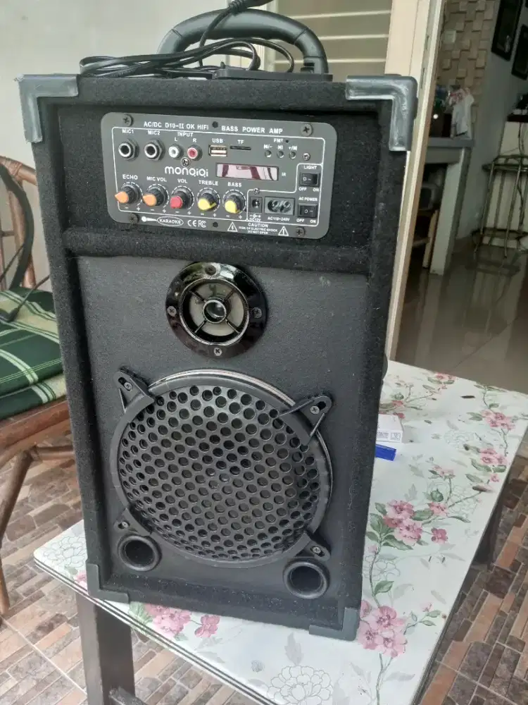 Salon Speaker aktif 8 inc bonus mic Bluetooth remote radio aux custom