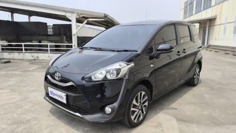 DP RENDAH Toyota Sienta 1.5 V Bensin-AT 2021 KZC