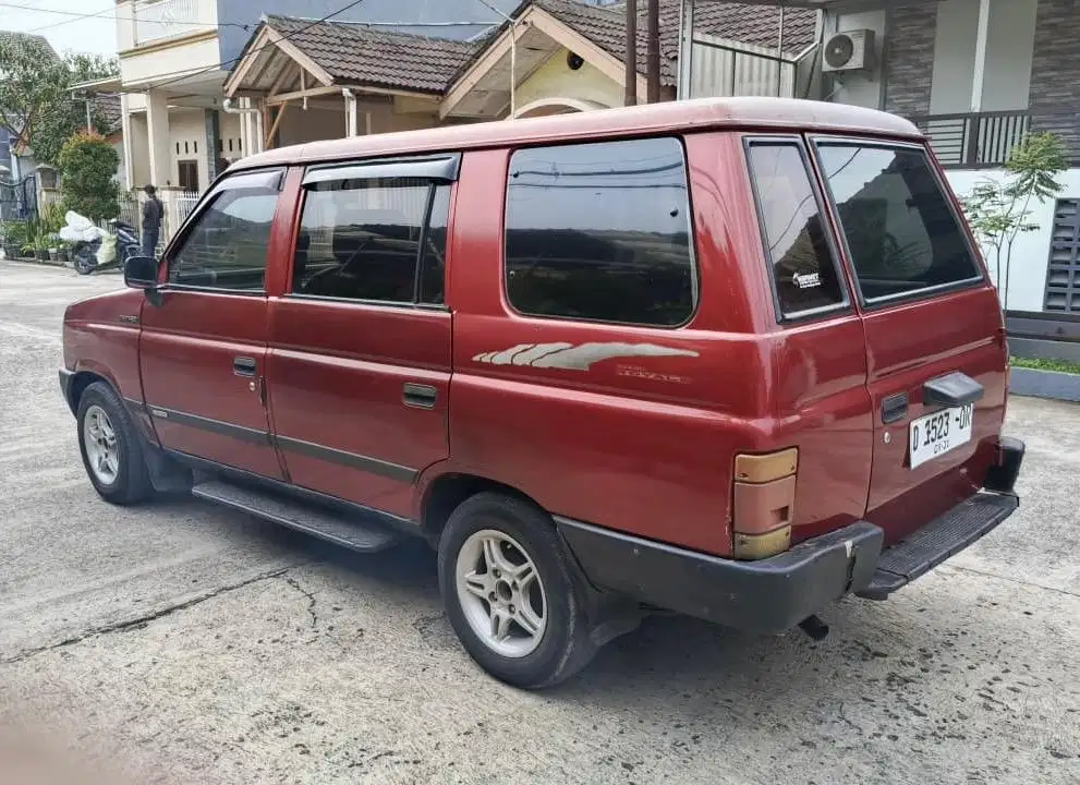 Isuzu Panther 2.5 Tahun 1996 Tipe Grand Royal Grandroyale