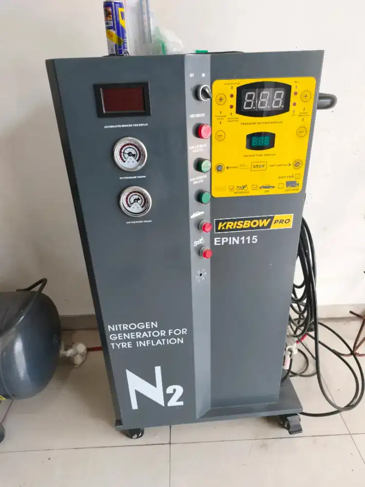 Mesin bengkel ban mobil Krisbow