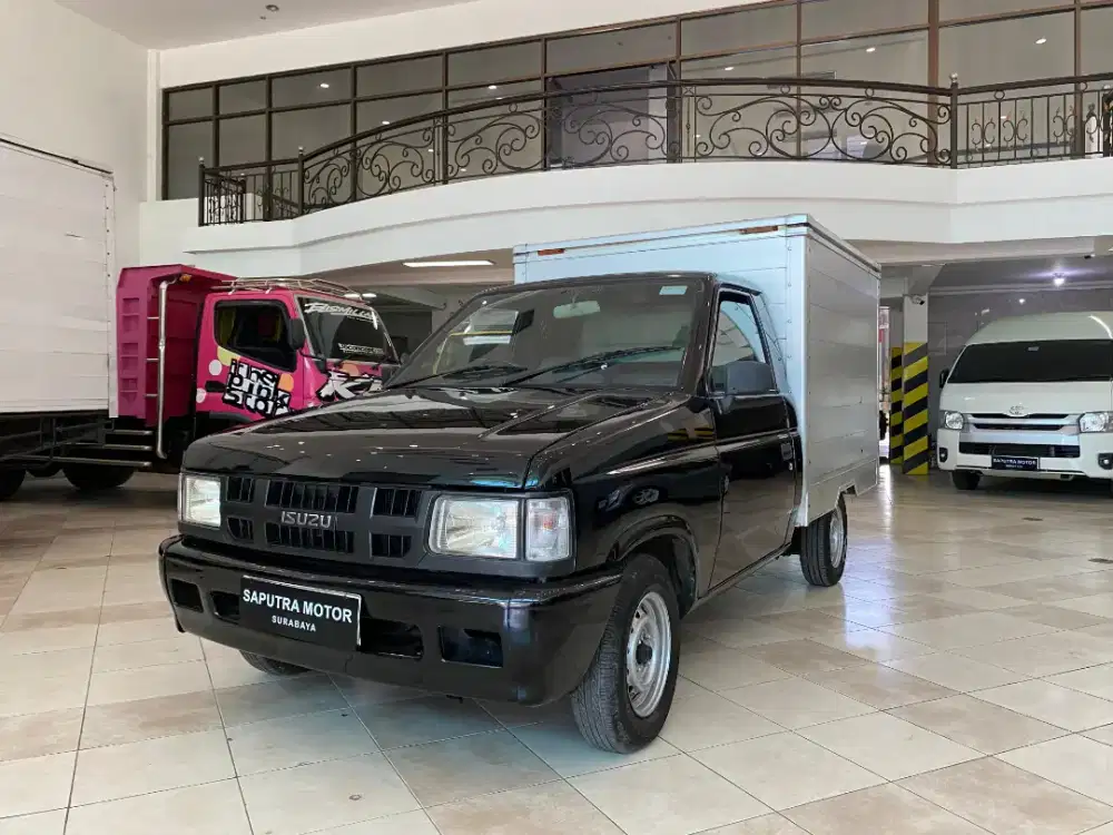 Isuzu Panther 2.5Turbo Th2012 Box Antik