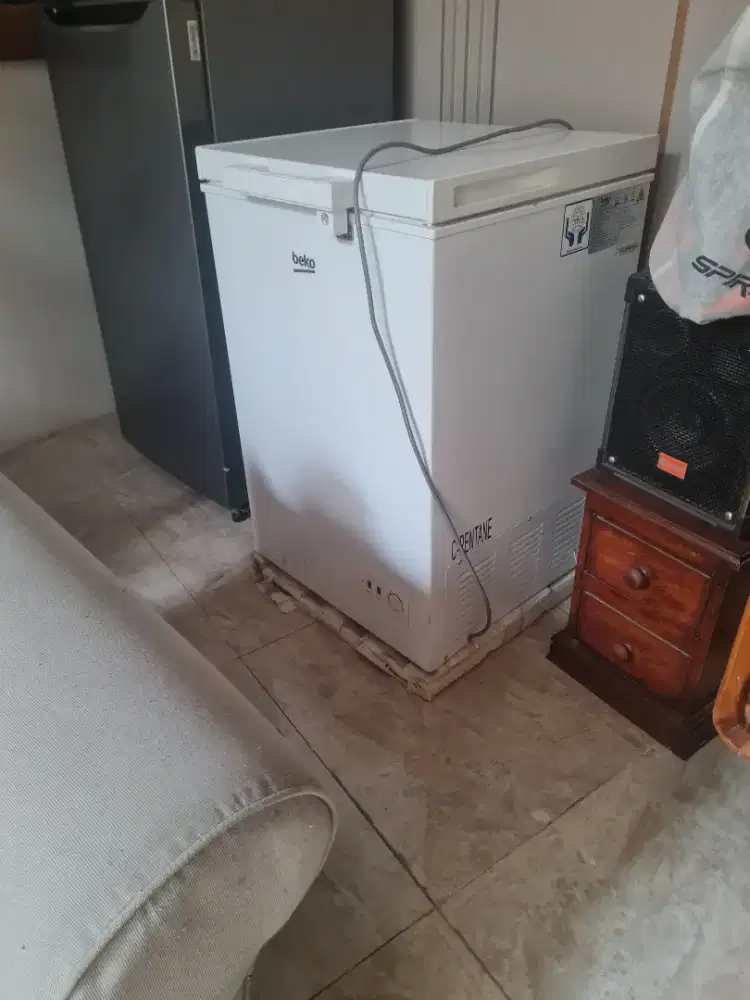 Freezer  beko like new