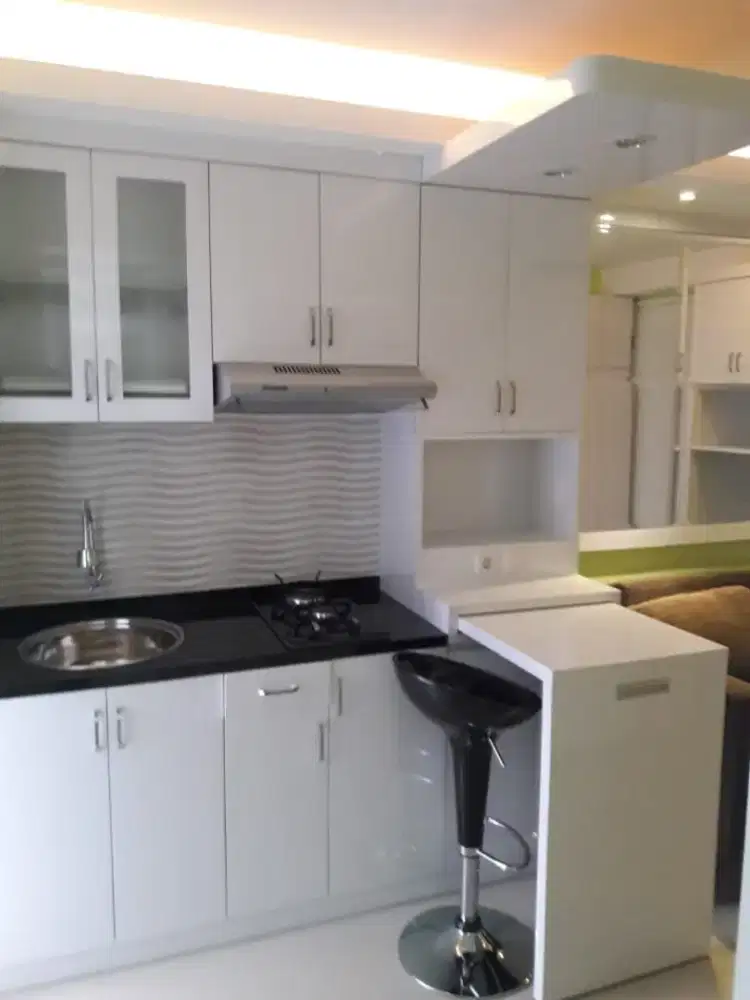 Jasa kebutuhan interior custom apartemen skyhouse serpong