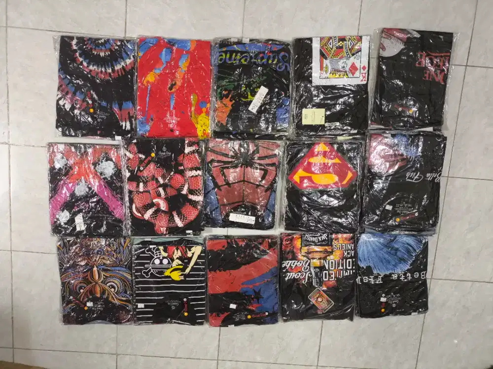 Borongan 60pcs kaos campur edisi ganti prosfesi