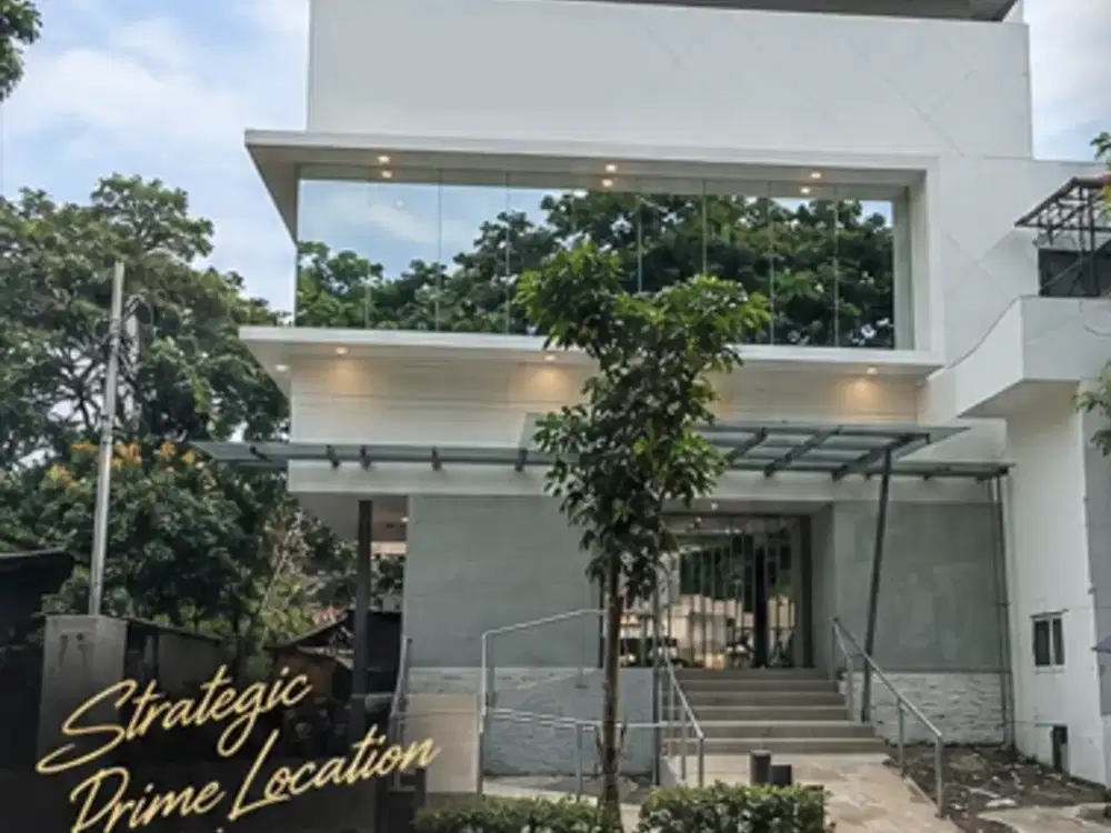 Gedung 3 Lantai  LB 1.800 m² Jakarta Selatan – Rp33 Miliar