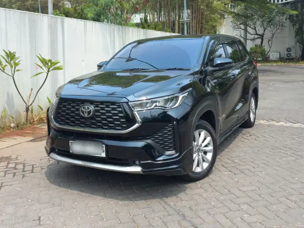 TOYOTA ZENIX V HYBRID 2023