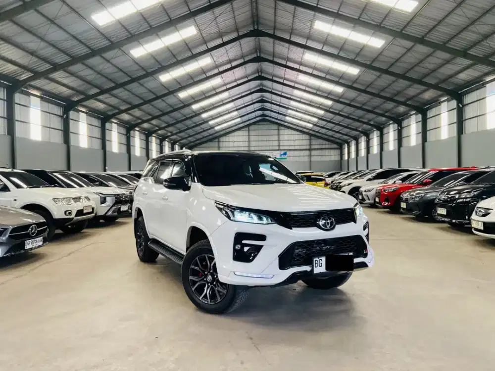 [LIKE NEW] Fortuner 2.8 GR TSS  4X4 TETRADRIVE 2026 AT Matic, ORISINIL