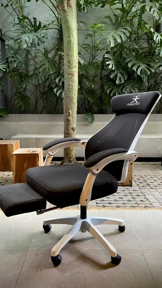 Informa URANUS GAME CHAIR WHITE BLACK