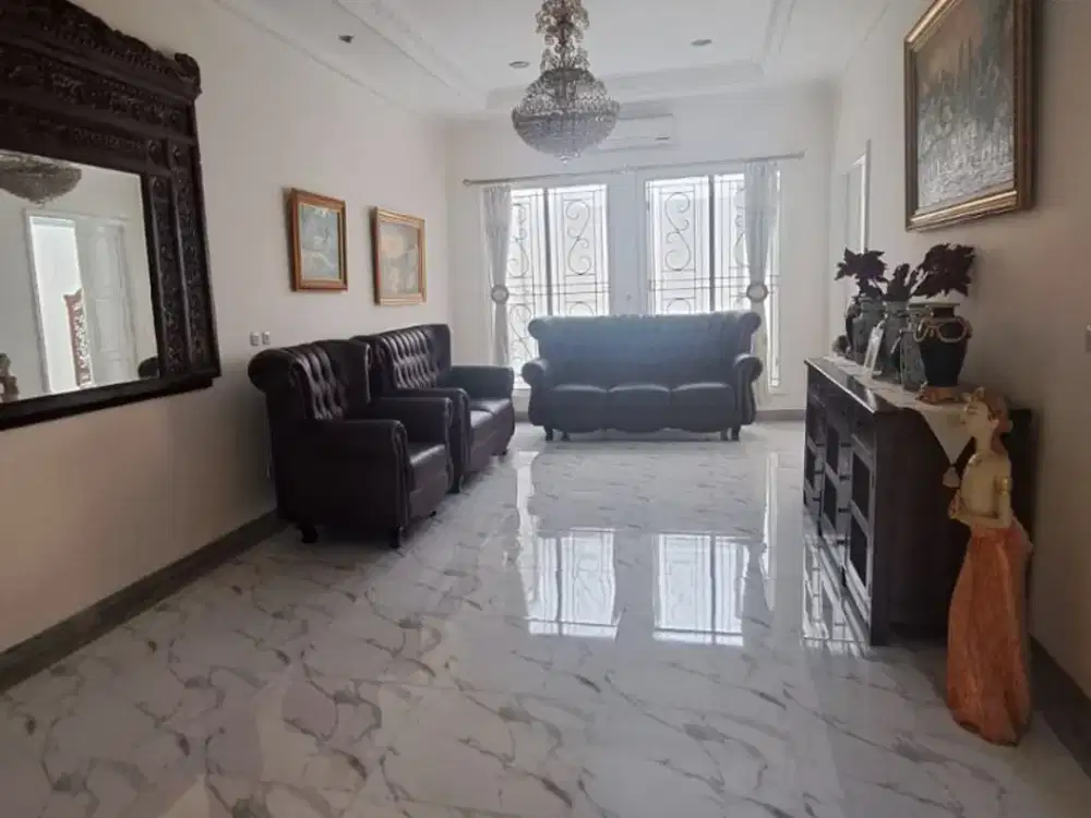 DIJUAL CEPAT RUMAH DI CLUSTER ALEXANDRITE GADING SERPONG!