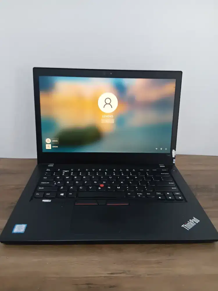 Second Laptop Thinkpad T480 Core i5 vPro 8th Gen, Ram 8GB Ssd 256GB