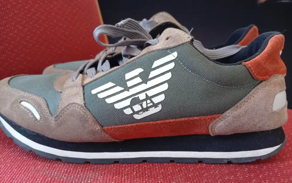 Sepatu Emporio Armani ori