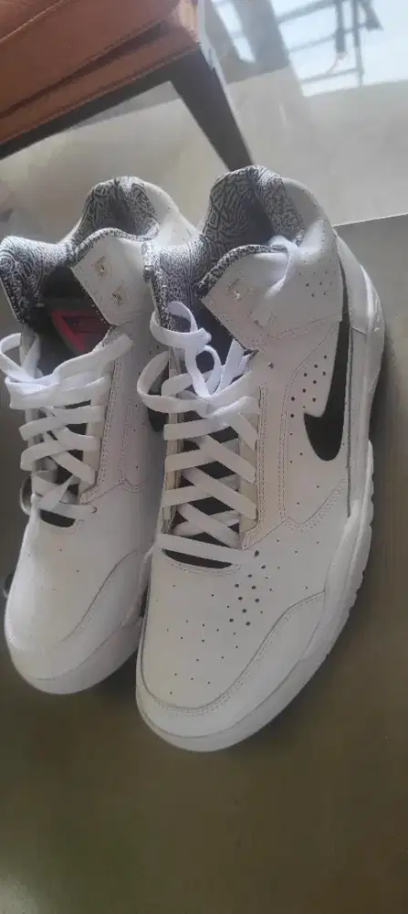 Nike airid lite new size 42 US