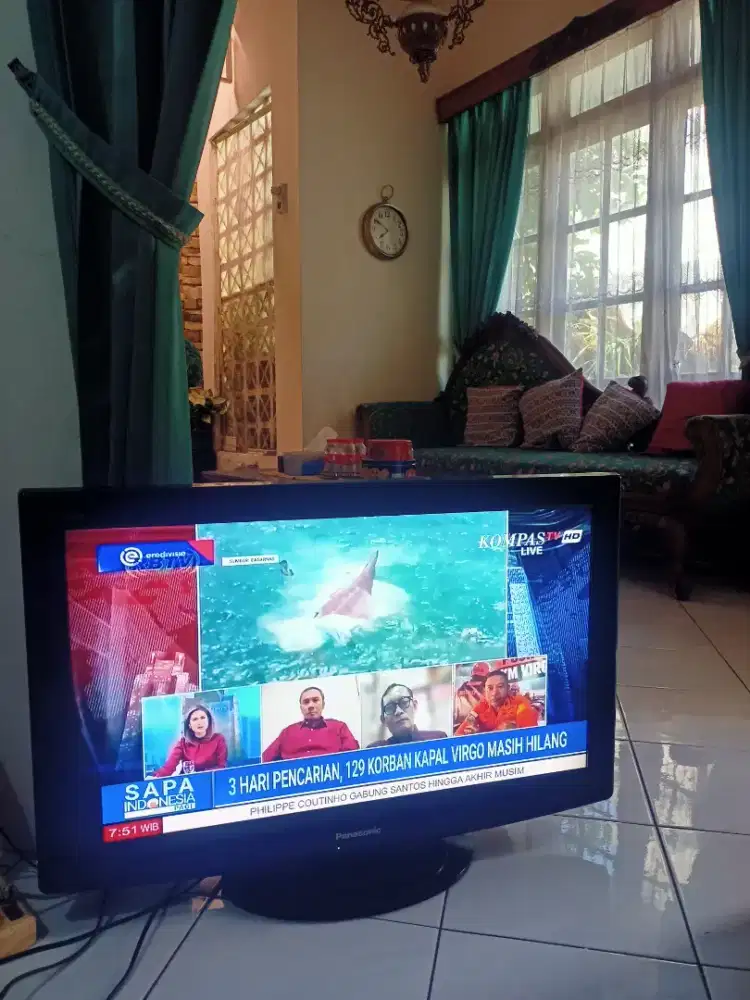 TV 32 Panasonic + STB