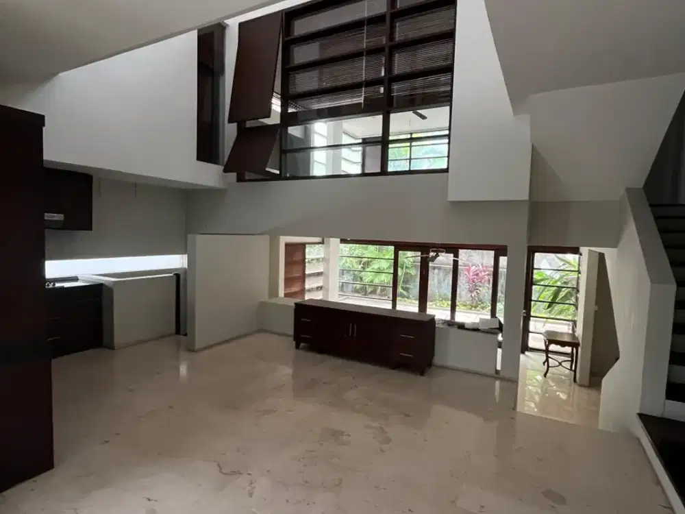 Dijual Rumah  Townhouse SOVEREIGN 78 Kemang - Jakarta Selatan