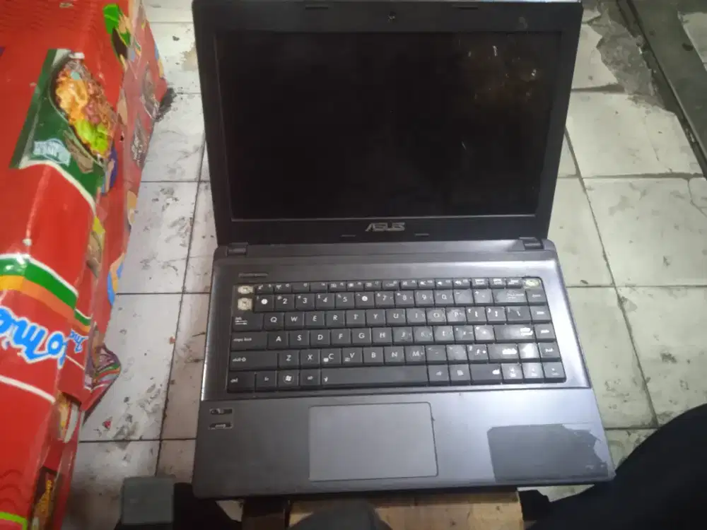 Asus X45U RAM 4GB HDD 1TB