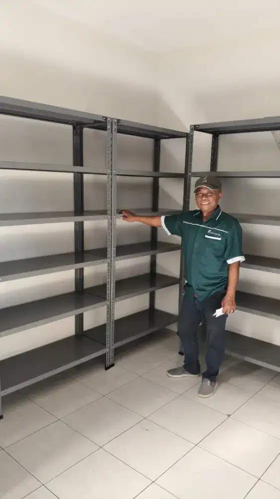 Rak besi siku lubang ful besi