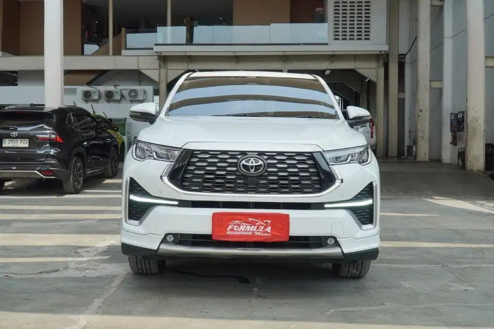 Toyota Zenix 2.0 Q Hybrid Modelista AT 2025 Putih