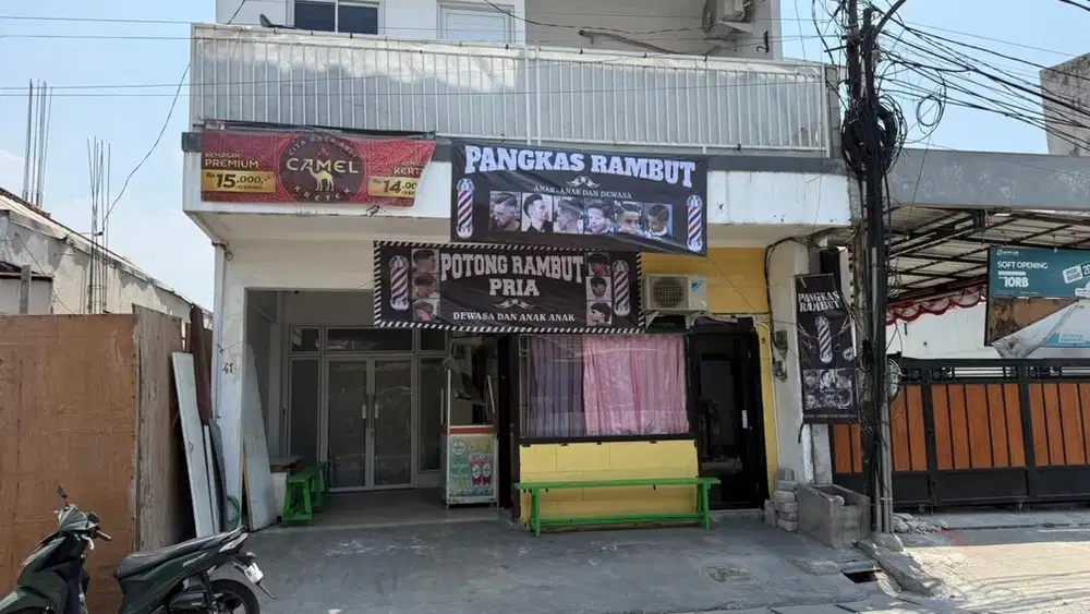 Dibutuhkan Tukang Cukur Ala Barbershop