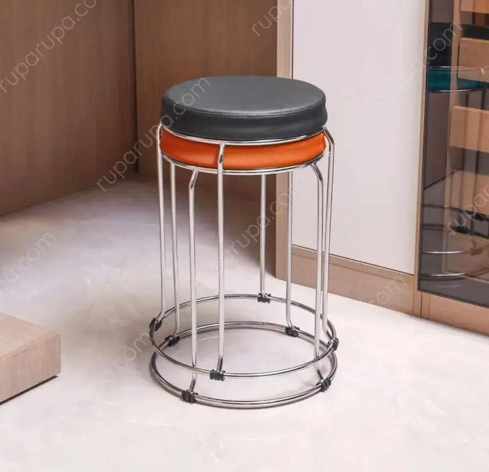 Bangku/stool kafe