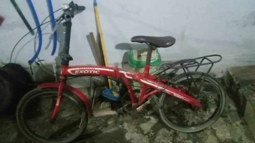 Di jual sepedah lipat merk exotic model lipat