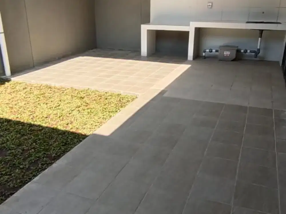 TERMURAH DISEWA RUMAH 2 LANTAI SIAP HUNI DI KOTA BARU PARAHYANGAN (KBP) TATAR TARUBHAWANA BANDUNG