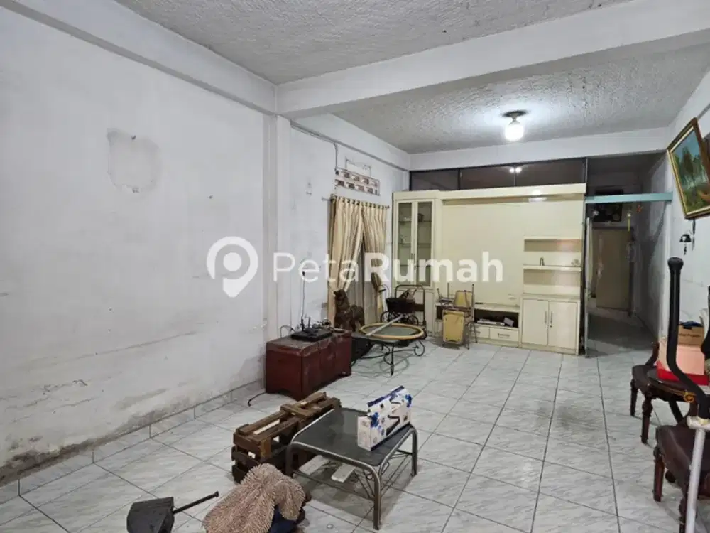 DIJUAL VILLA JALAN HOS COKROMINOTO - MEDAN AREA (vincent)