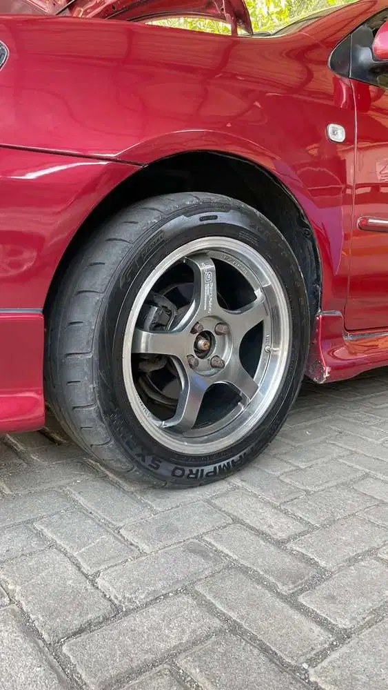 Mitsubishi Xpander 2001 Bensin