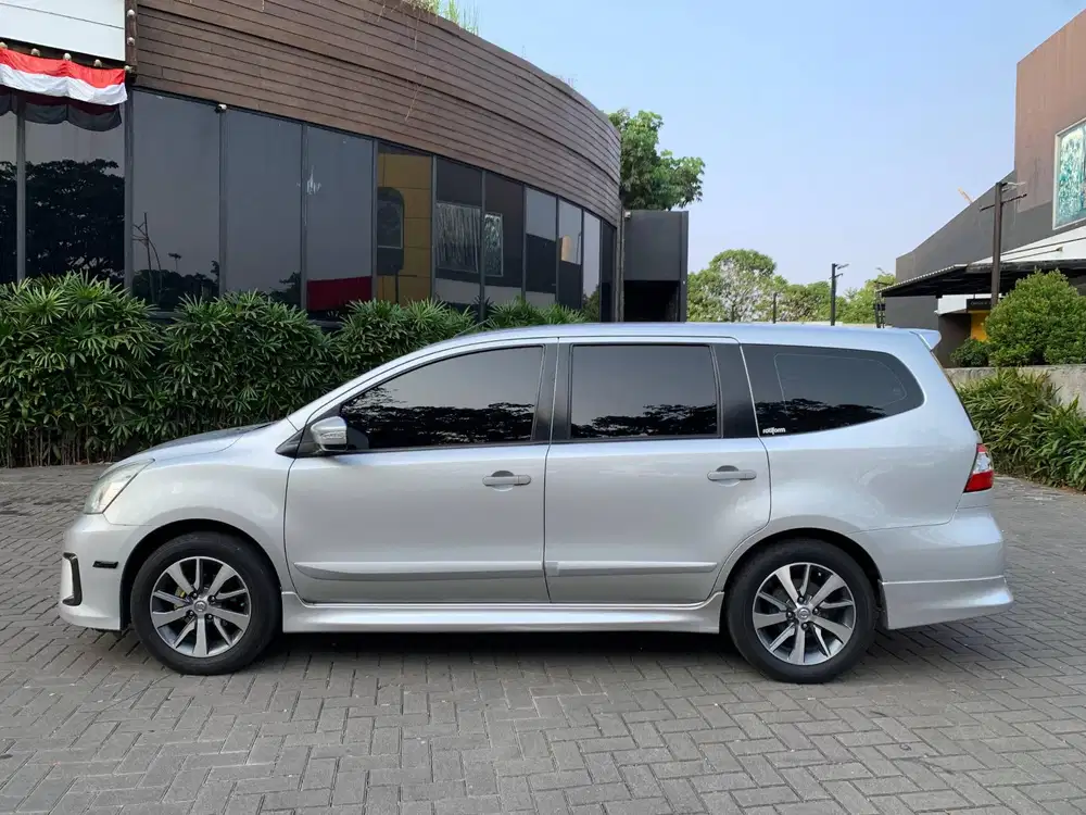 DP 30jt // 2017 NISSAN GRAND LIVINA HWS 2017