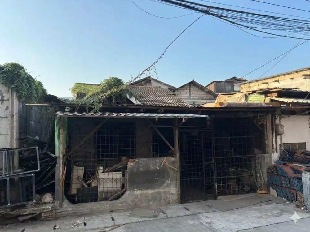 Rumah tua Jelambar Utama Sakti, hitung tanah saja, murah