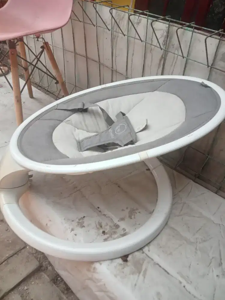 Dijual ayunan bayi