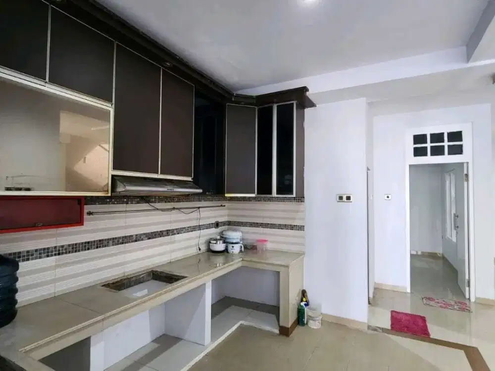 RON.A3372 RUMAH BENDUL MERISI PERMAI SURABAYA LOKASI NYAMAN UNTUK KELUARGA