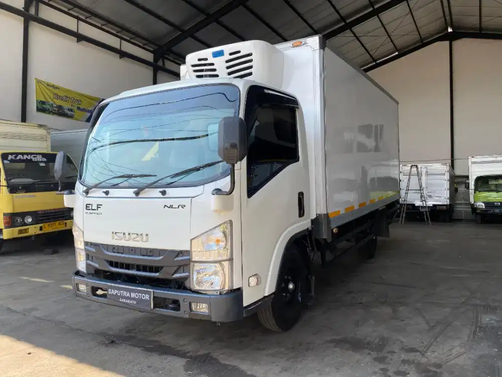 Truk ELF 4rdLong Th2025 Box Pendingin