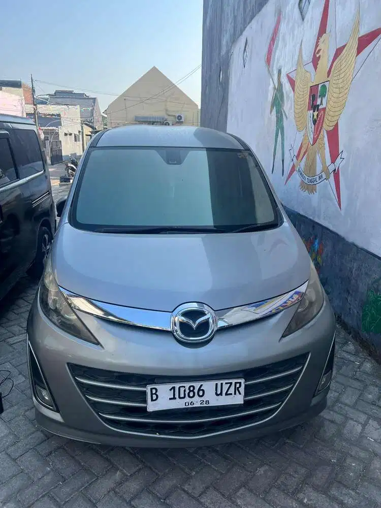Mazda Biante 2013 Bensin